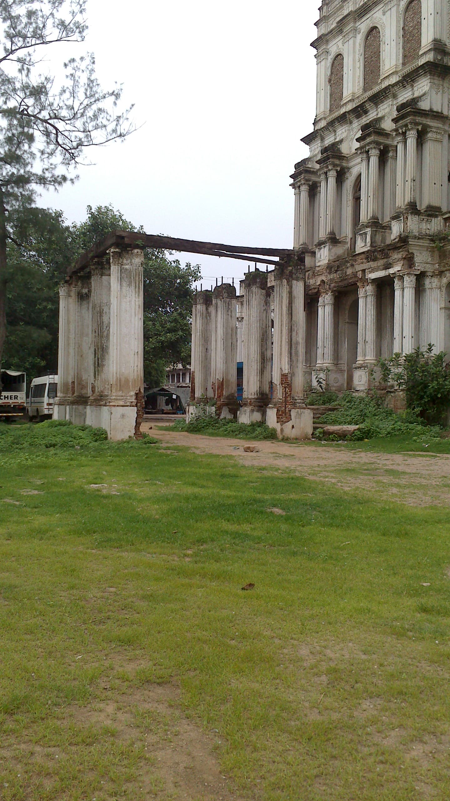 Nazarbaug Palace Vadodara