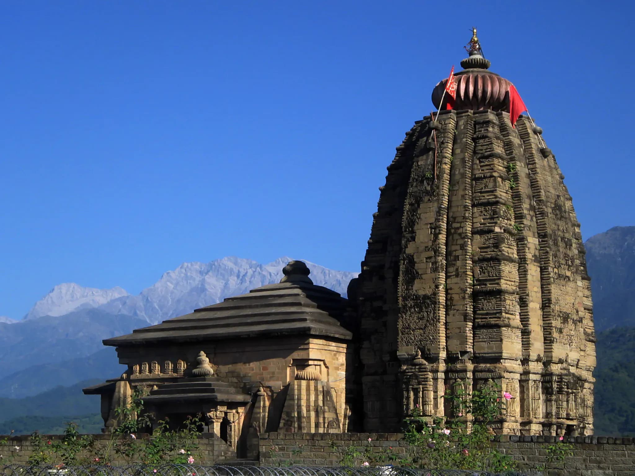 Baijnath Temple Kangra fort in Teh, Baijnath (176125), Kangra Division, Himachal Pradesh, India, Himachal Pradesh - Latina Nagara architecture style, Gurjara-Pratihara architecture style, Nagara architecture style, North Indian Temple architecture style (Gurjara-Pratihara Period) - thumbnail