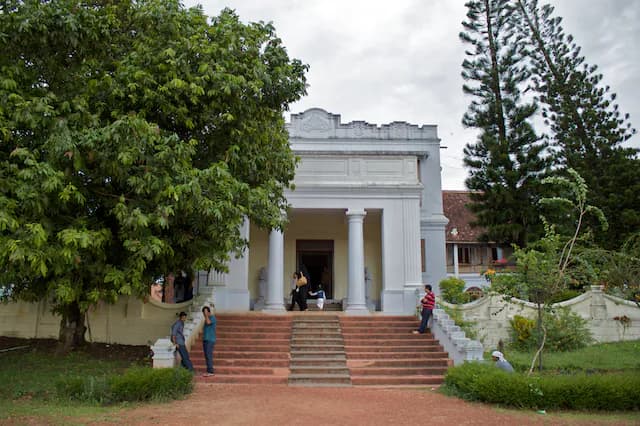 Hill Palace Tripunithura monument in Hill Palace Road, Thrippunithura, Ernakulam (682301), Kerala, India, Kerala - Kerala Nālukettu architecture style, Kerala architecture style, Dravidian architecture style, Indo-Dutch architecture style (Travancore Period) - thumbnail