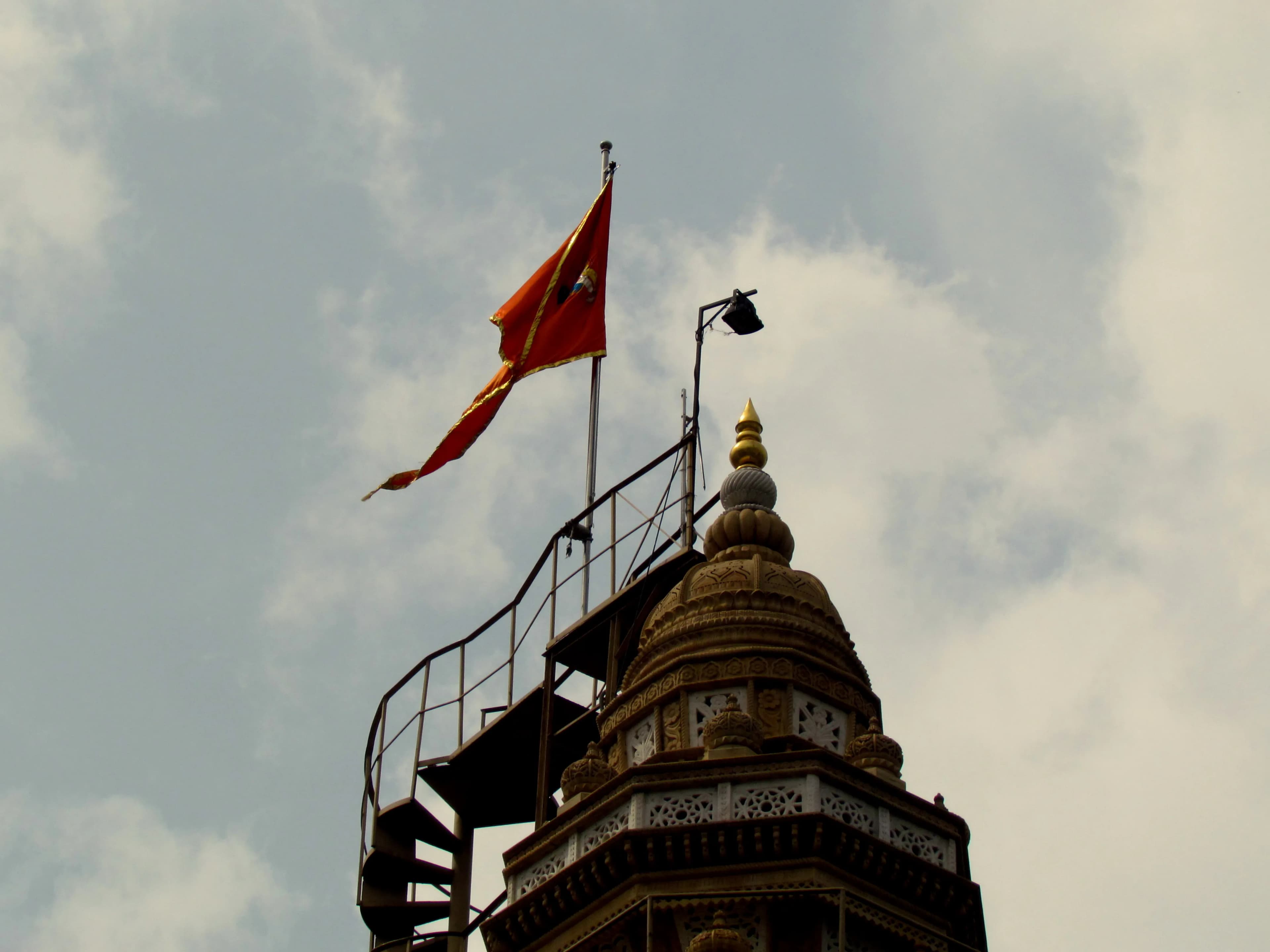 Dagdusheth Ganpati Temple Pune temple in Chhatrapati Shivaji Maharaj Road, Sadashiv Peth, Pune (411002), Pune Division, Maharashtra, India, Maharashtra - Maratha Temple architecture style, Nagara architecture style, Indo-Mughal architecture style, Hemadpanthi architecture style (Maratha Period) - thumbnail