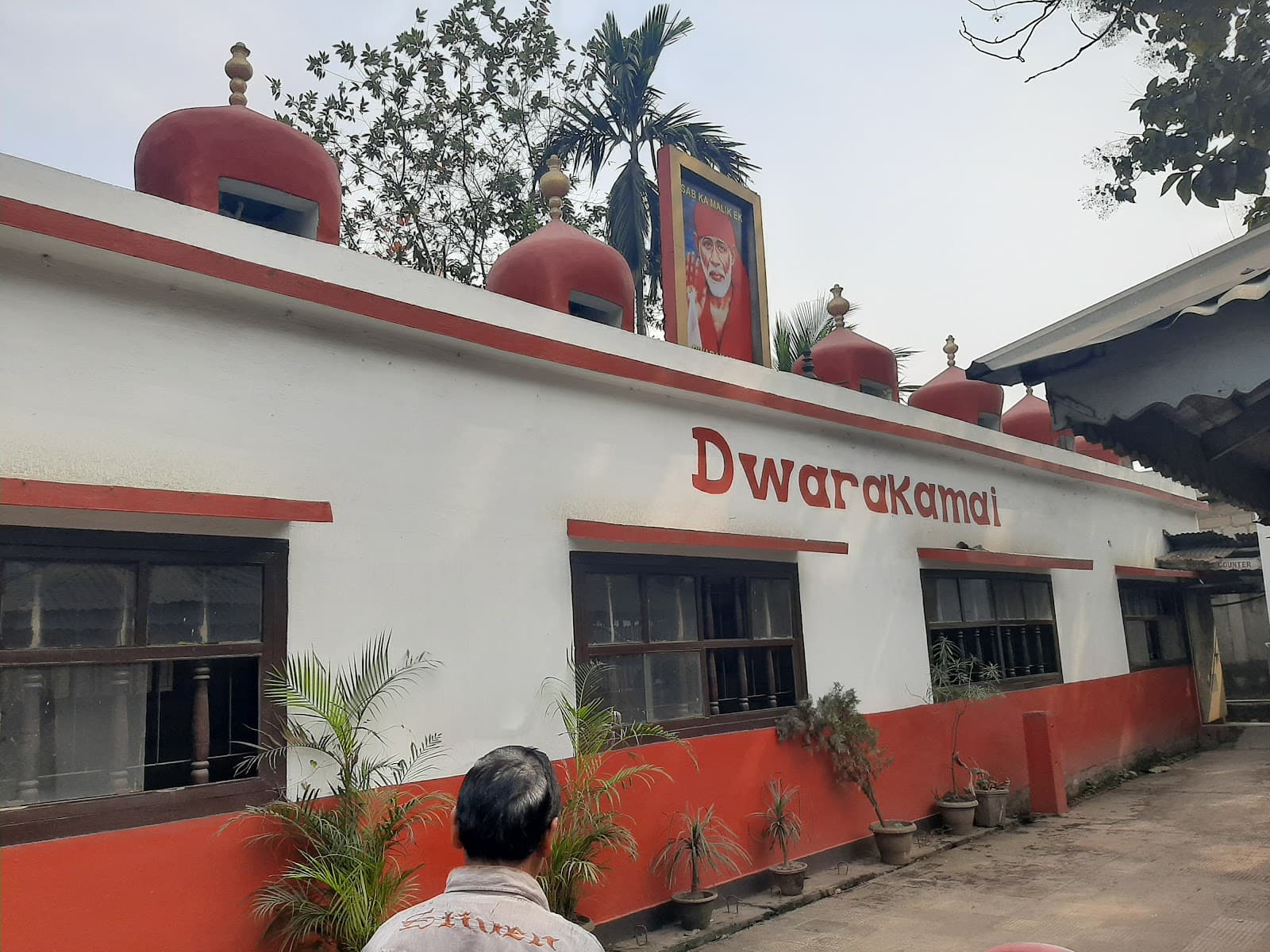 Dwarkamai Sai Baba Temple Shillong temple in Byrnihat (793101), Shillong Division, Meghalaya, India, Meghalaya - Nagara architecture style, Maratha architecture style, Rajasthani architecture style, Vernacular architecture style (Bengal Renaissance Period) - thumbnail