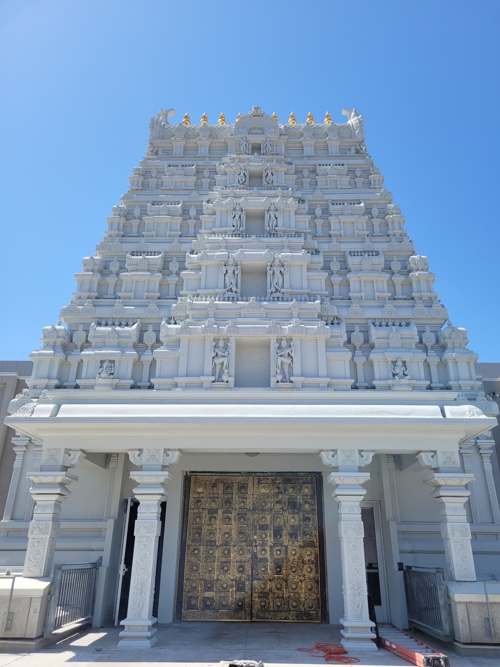 Hindu Temple Minnesota Maple Grove temple in Temple Drive, Maple Grove (55311), Hennepin County, Minnesota, United States, Minnesota - Dravida architecture style, Tamil Nadu Kovil architecture style, Diaspora Hindu architecture style, Modern Hindu architecture style (Modern Period) - thumbnail