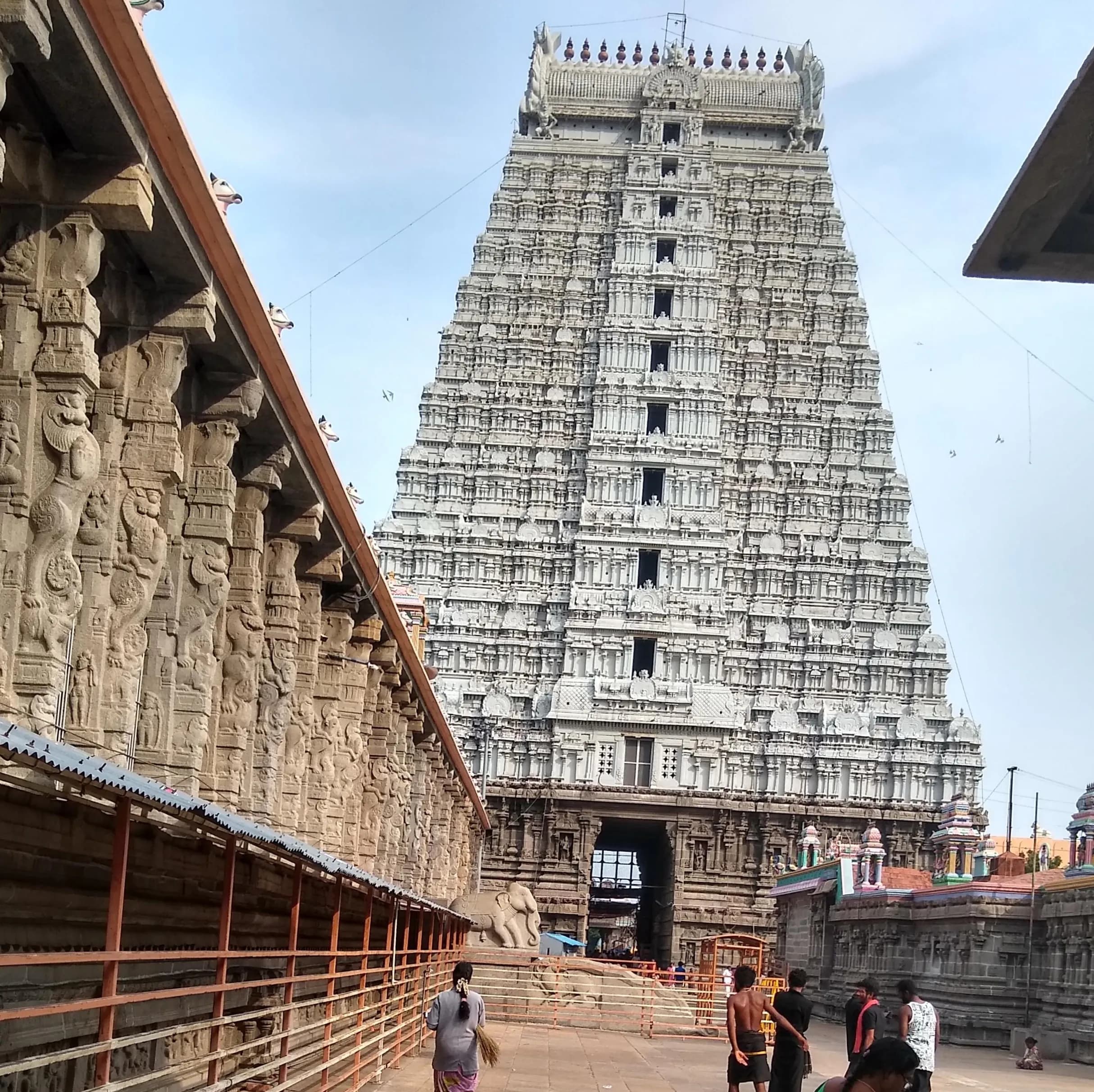 Arunachaleswarar Temple Tiruvannamalai temple in Pavazhakundur, Tiruvannamalai (606601), Tamil Nadu, India, Tamil Nadu - Nayaka architecture style, Vijayanagara architecture style, Chola architecture style, Dravida architecture style (Chola Period) - thumbnail