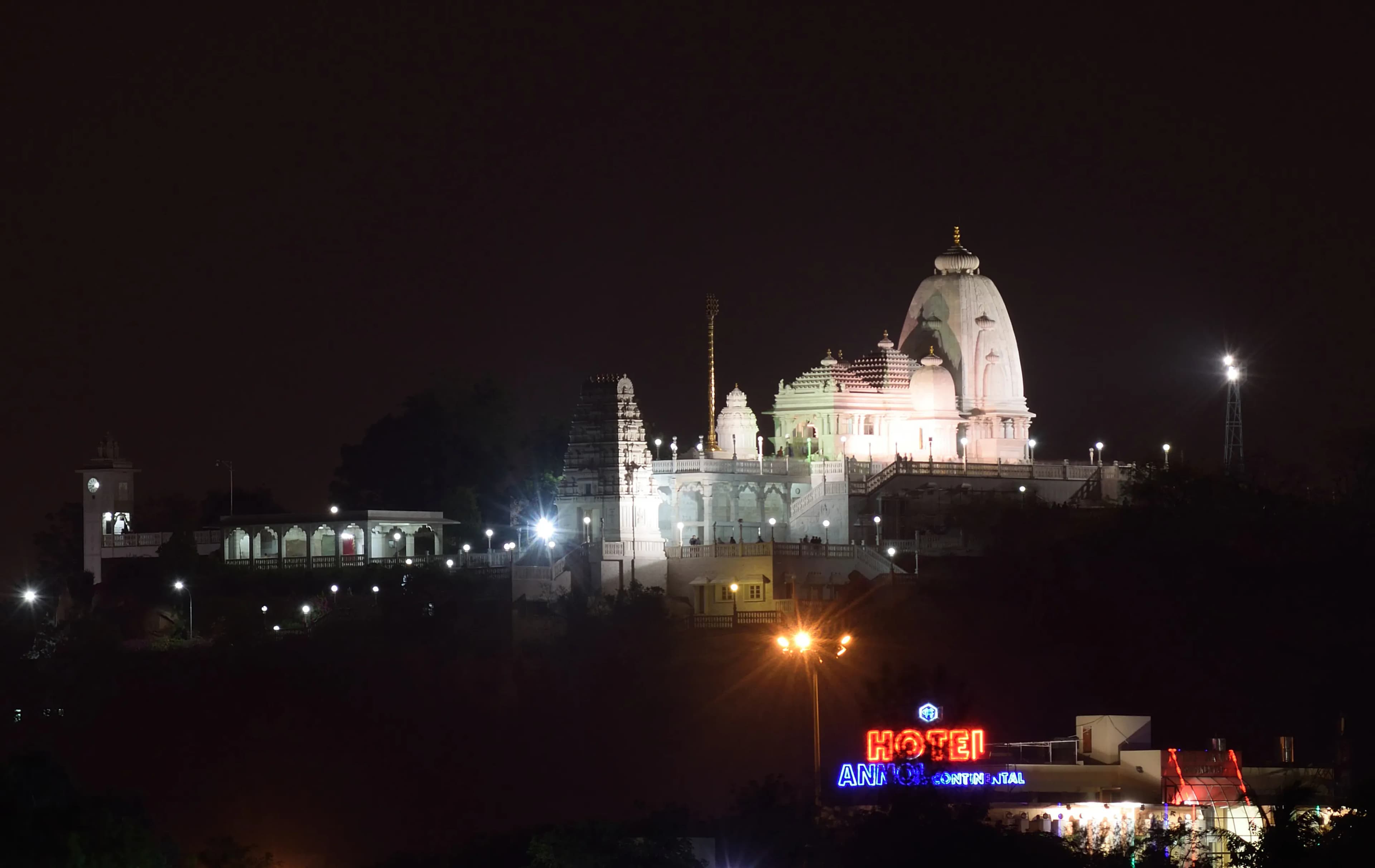 Birla Mandir Kolkata fort in Ashutosh Chowdary Avenue, Ballygunge, Kolkata (700019), Presidency Division, West Bengal, India, West Bengal - Nagara architecture style, Maru-Gurjara architecture style, Kalinga architecture style, Hindu Temple architecture style (Bengal Renaissance Period) - thumbnail